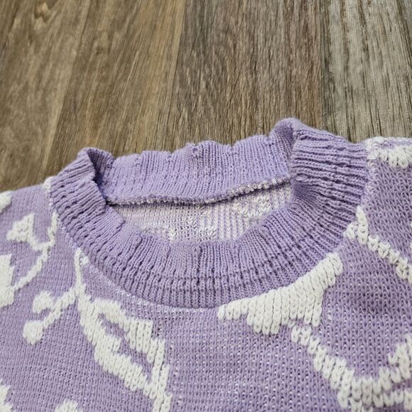 Vintage Purple and White Floral Sweater - Picture 5 of 8